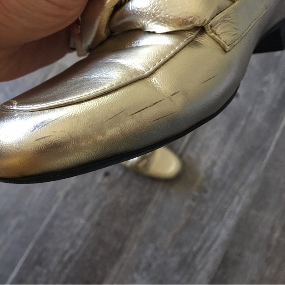 CHANEL gold metallic mule. Size 39. - Picture 15 of 16